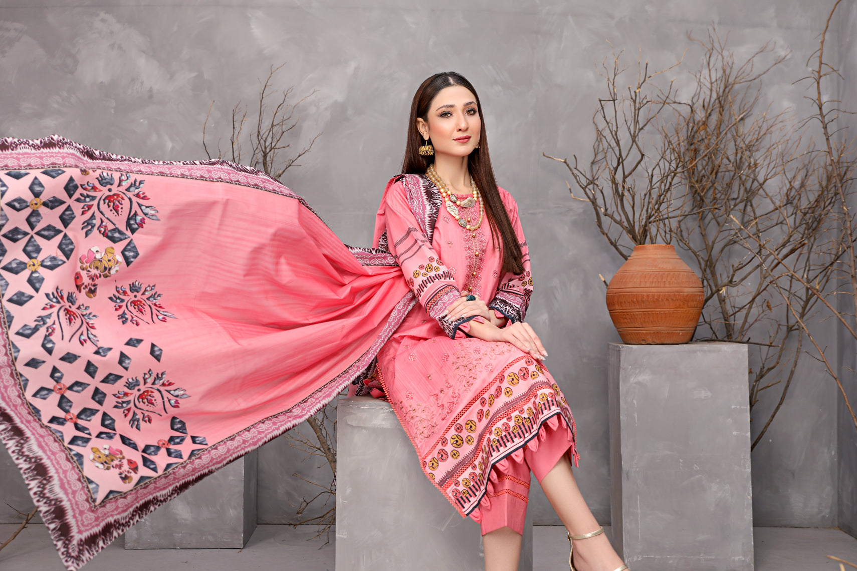 3-Pc Embroidered Lawn Dress 03